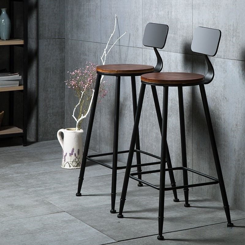 Iron Bar Stool with Modern Solid Design